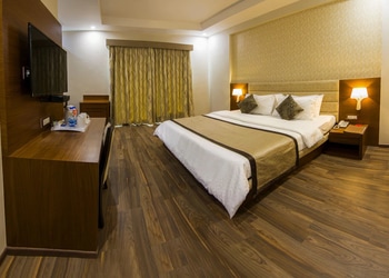 The-india-benares-4-star-hotels-Varanasi-Uttar-pradesh-2