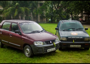 The-kartick-motor-training-school-Driving-schools-Panihati-West-bengal-3