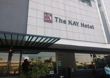 The-kay-hotel-3-star-hotels-Vijayawada-Andhra-pradesh-1