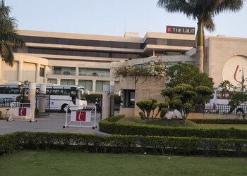 The-lalit-5-star-hotels-Chandigarh-Chandigarh-1