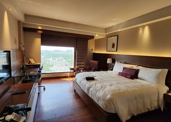 The-lalit-5-star-hotels-New-delhi-Delhi-2