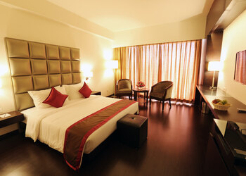 The-lily-hotel-4-star-hotels-Guwahati-Assam-2