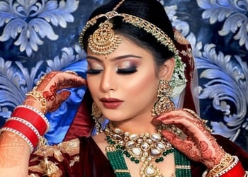 The-lotus-salon-Bridal-makeup-artist-Muzaffarpur-Bihar-1