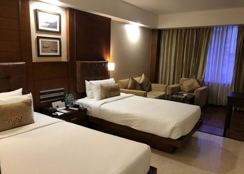 The-ocean-pearl-3-star-hotels-Mangalore-Karnataka-2