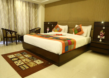 The-pearl-grand-4-star-hotels-Dehradun-Uttarakhand-2