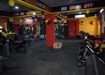 The-power-zone-Gym-Dahod-Gujarat-1