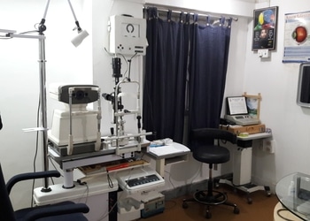 The-quality-opticians-Opticals-Manduadih-varanasi-Uttar-pradesh-2