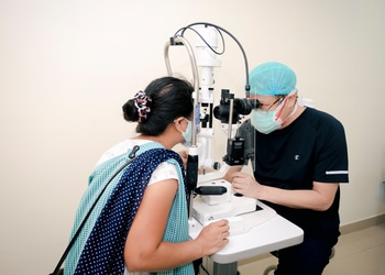 The-retina-centre-Eye-hospitals-Rehabari-guwahati-Assam-2