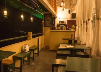 The-tea-bush-table-Cafes-Tinsukia-Assam-1