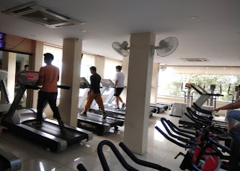 The-world-gym-fitness-centre-Gym-Annapurna-indore-Madhya-pradesh-2