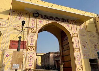 Thikana-mandir-shri-govind-dev-ji-Temples-Jaipur-Rajasthan-1