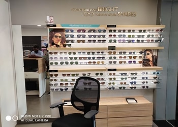 Titan-eyeplus-Opticals-Kadru-ranchi-Jharkhand-3