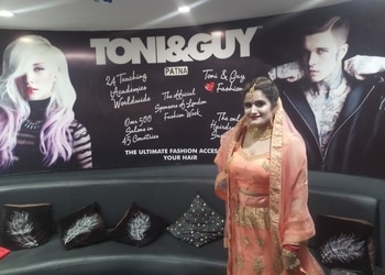 Toniguy-Beauty-parlour-Gandhi-maidan-patna-Bihar-1