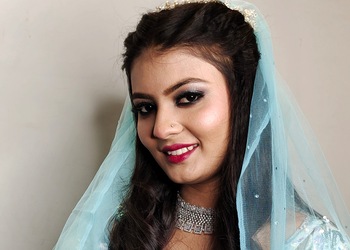 Touch-and-glow-beauty-zone-Makeup-artist-Bikaner-Rajasthan-1