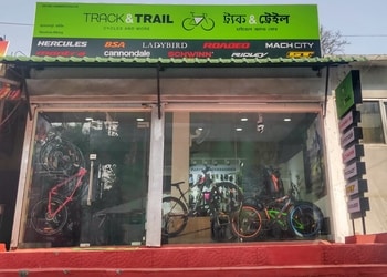 Track-and-trail-Bicycle-store-Chandmari-guwahati-Assam-1