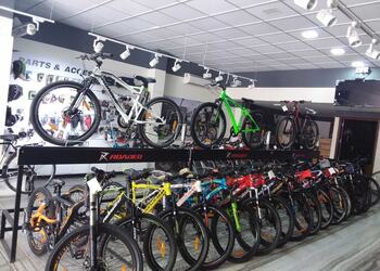 Track-and-trail-cycle-world-Bicycle-store-Rohtak-Haryana-2