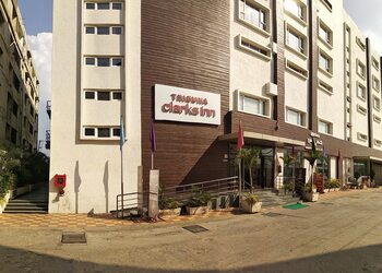 Triguna-clarks-inn-3-star-hotels-Kurnool-Andhra-pradesh-1