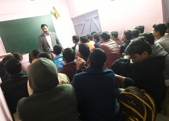 Trinity-classes-Coaching-centre-Begusarai-Bihar-2