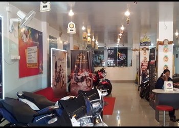 Tripti-automobiles-Motorcycle-dealers-Suri-West-bengal-1
