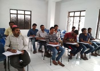 Triumphant-coaching-center-Coaching-centre-Nizamabad-Telangana-3