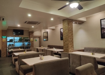 Truptee-veg-restaurant-Pure-vegetarian-restaurants-Acharya-vihar-bhubaneswar-Odisha-2