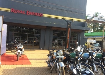 Trupti-auto-world-Motorcycle-dealers-Nayapalli-bhubaneswar-Odisha-1