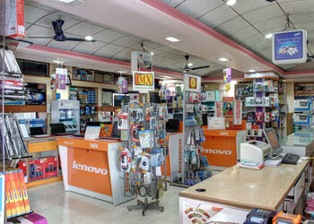 Type-house-Computer-store-Vadodara-Gujarat-3