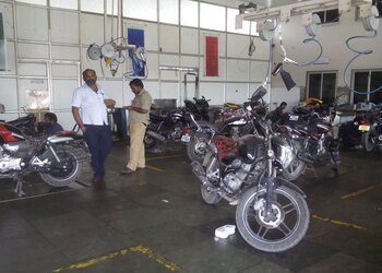 Ujwal-enterprises-Motorcycle-dealers-Vazirabad-nanded-Maharashtra-3