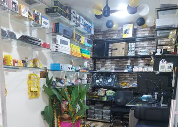 Ujwala-computers-Computer-store-Malegaon-Maharashtra-2