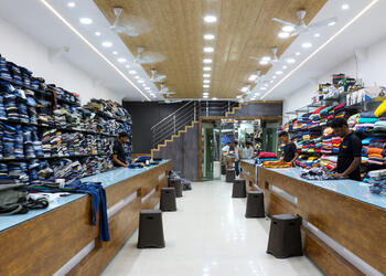 Umama-readymade-Clothing-stores-Solapur-Maharashtra-2