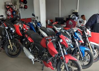 Union-enterprises-Motorcycle-dealers-Imphal-Manipur-2