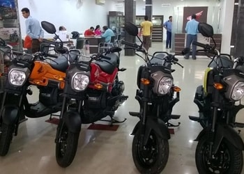 Unique-honda-Motorcycle-dealers-Rajbati-burdwan-West-bengal-3