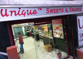 Unique-sweets-Sweet-shops-Darjeeling-West-bengal-1