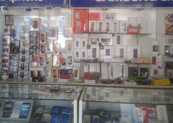 Universal-cellular-point-Mobile-stores-Sector-31-faridabad-Haryana-3