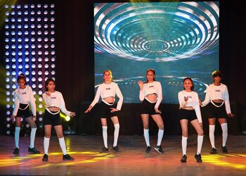 Unstoppable-dance-studio-events-Dance-schools-Ahmedabad-Gujarat-3