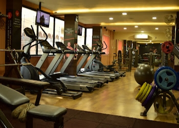 Urbanfit-Gym-Kestopur-kolkata-West-bengal-1