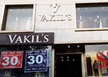 Vakil-garments-Clothing-stores-Hisar-Haryana-1