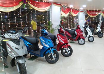 Varenyam-motors-Motorcycle-dealers-Ayodhya-nagar-bhopal-Madhya-pradesh-3