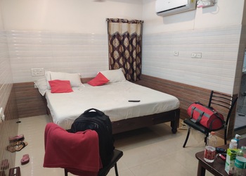 Varsha-grand-residence-Budget-hotels-Guntur-Andhra-pradesh-2
