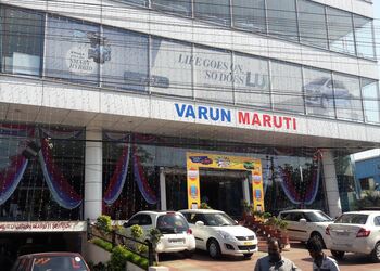 Varun-motors-Car-dealer-Benz-circle-vijayawada-Andhra-pradesh-1