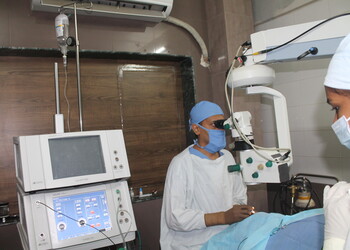 Vatsal-eye-care-laser-center-Eye-hospitals-Naigaon-vasai-virar-Maharashtra-3
