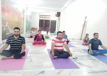 Vedic-life-yoga-and-meditation-center-Yoga-classes-Civil-lines-agra-Uttar-pradesh-3