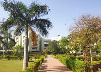 Veer-savarkar-udhyan-Public-parks-Vadodara-Gujarat-3