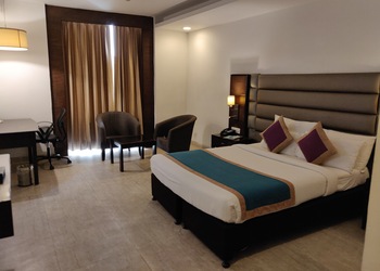 Velvet-clarks-exotica-4-star-hotels-Chandigarh-Chandigarh-2