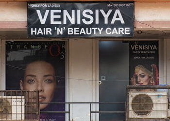 Venisiya-hair-n-beauty-care-Beauty-parlour-Nanpura-surat-Gujarat-1