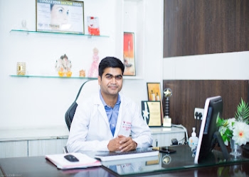 Vernon-skin-hair-clinic-Dermatologist-doctors-Gachibowli-hyderabad-Telangana-2