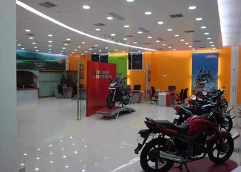 Vijay-auto-agency-Motorcycle-dealers-Tirunelveli-Tamil-nadu-3