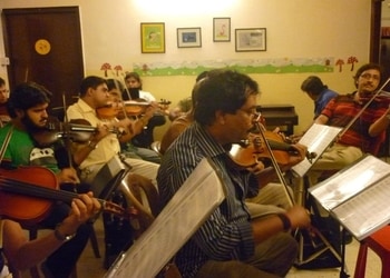 Violin-brothers-school-of-music-Music-schools-Saltlake-bidhannagar-kolkata-West-bengal-2