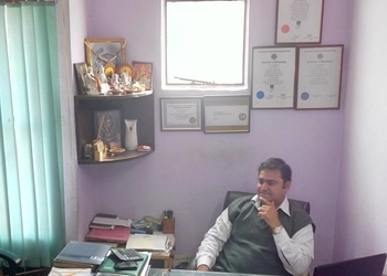 Vipul-kapoor-co-Tax-consultant-Sector-61-noida-Uttar-pradesh-1