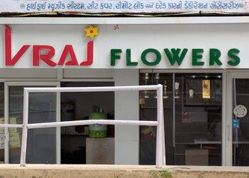 Vraj-flowers-Flower-shops-Bhavnagar-Gujarat-1